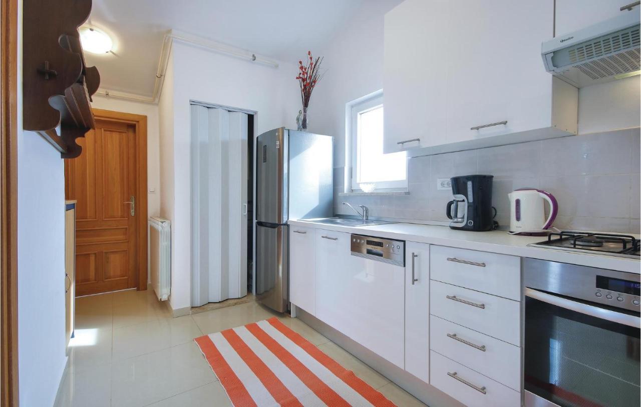 Cozy Apartment In Medulin With Kitchen 외부 사진